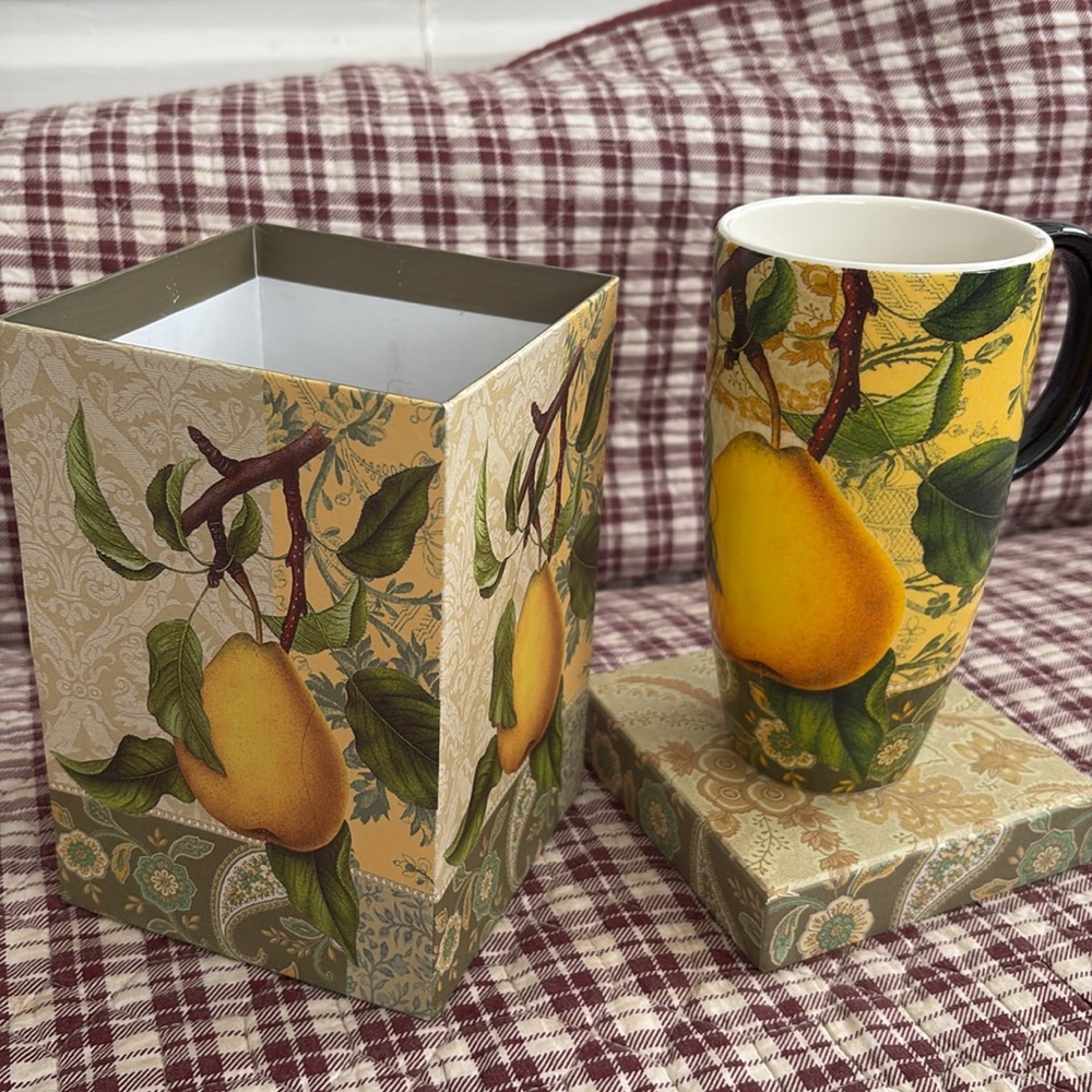 My Favorite Cup, Paisley Pear Ceramic Mug, Decorative Matching Box, 17 oz